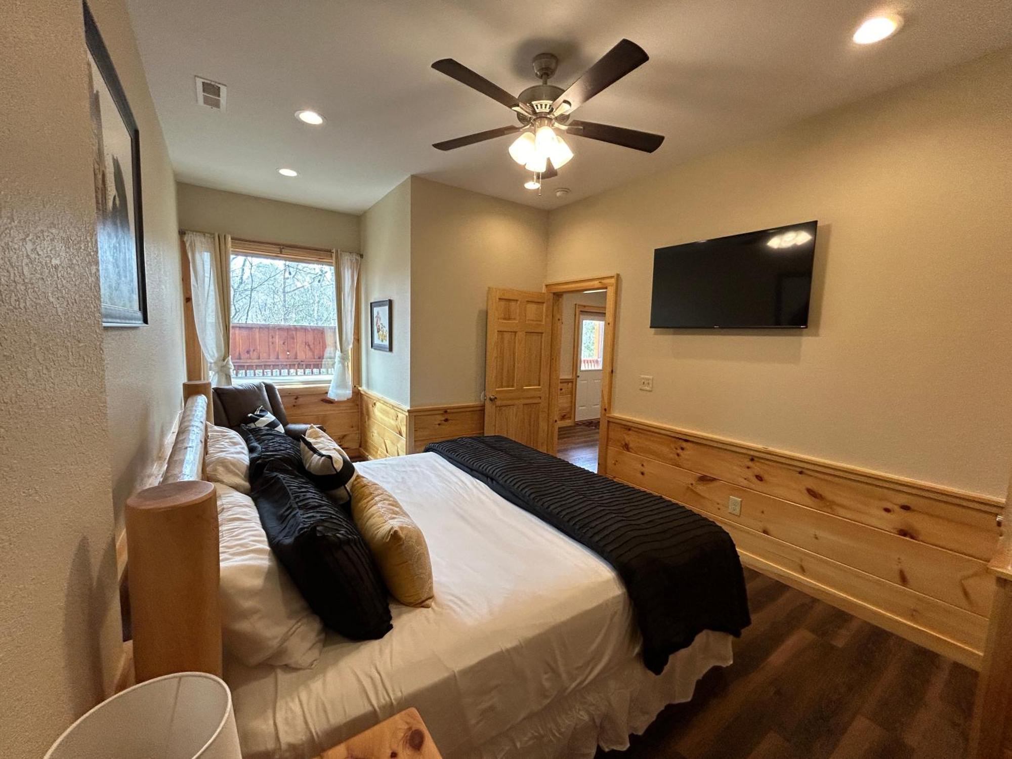 Prime Location & Loaded For Family Fun Villa Pigeon Forge Exterior photo